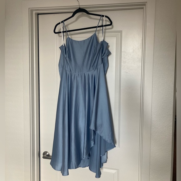 Lulu's Days Like Today Satin Asymmetrical Sleeveless Tie-Back Midi Dress - Picture 4 of 5